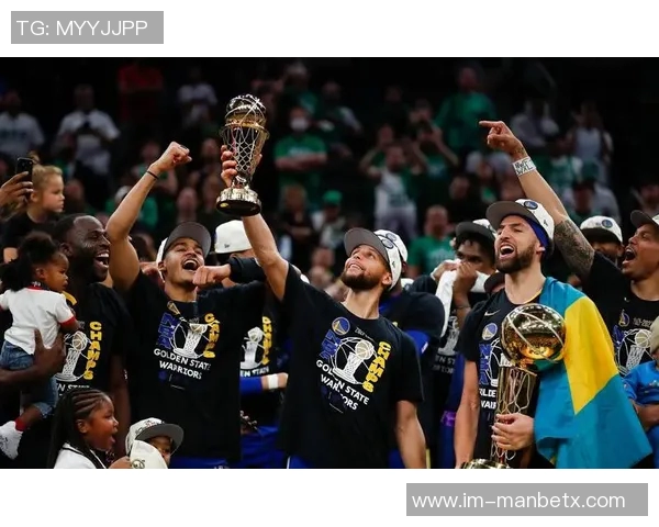 梅尔顿称勇士球员智慧超群战术板无法涵盖一切战术细节